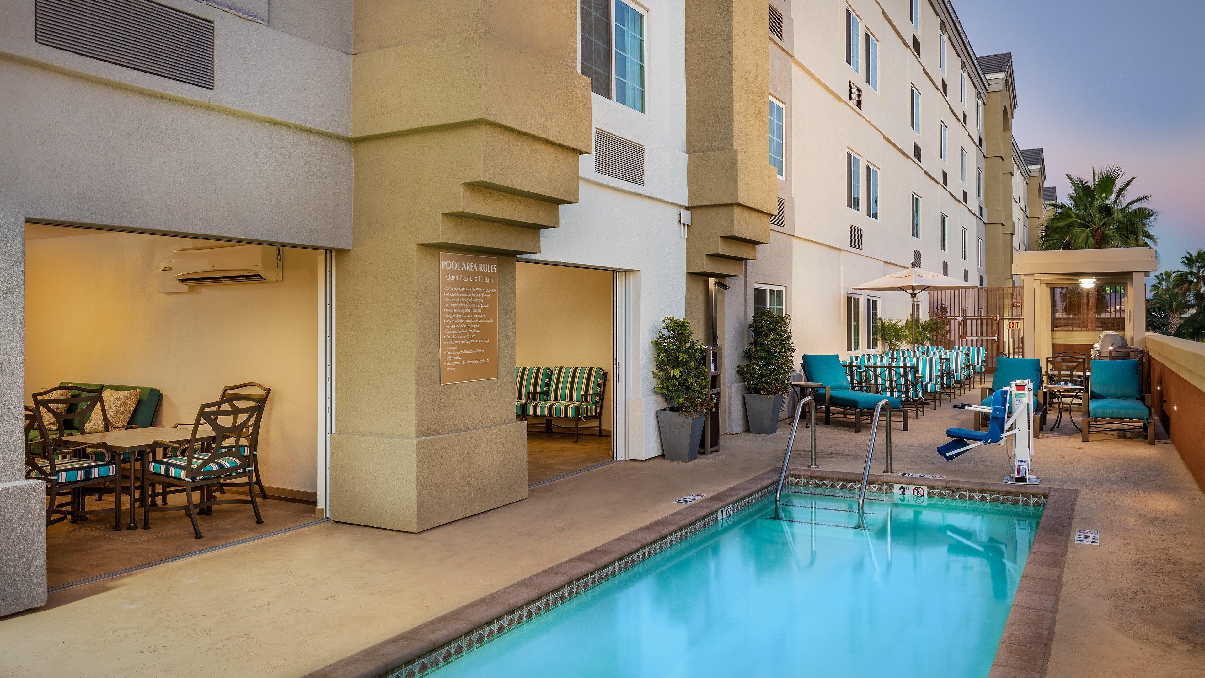 Candlewood Suites Anaheim - Resort Area By Ihg Exterior foto